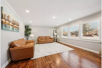 120 Walter Court, Bloomingdale, IL 60108 - Photo 4