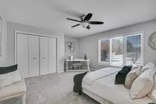 3700 Monarch Cir, Naperville, IL 60564 - Photo 20