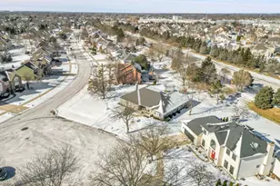 3700 Monarch Cir, Naperville, IL 60564 - Photo 46