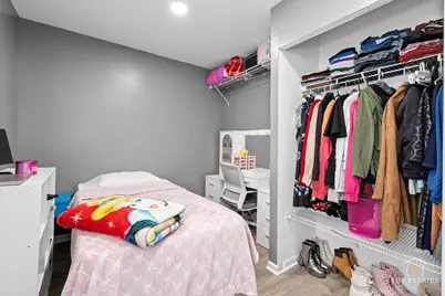 268 N Gifford Street, Elgin, IL 60120 - Photo 20