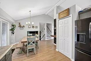 6822 Hadrian Dr, Joliet, IL 60431 - Photo 6