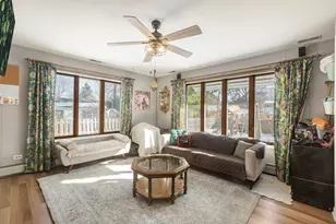 121 Pomeroy Ave, Crystal Lake, IL 60014 - Photo 12