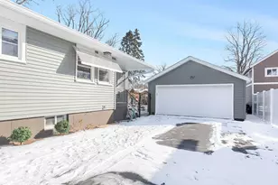 121 Pomeroy Ave, Crystal Lake, IL 60014 - Photo 22