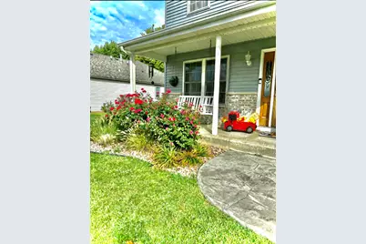 230 E Big Timber Drive, Coal City, IL 60416 - Photo 2