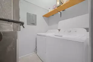 18559 Escanaba Ave, Lansing, IL 60438 - Photo 8