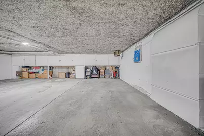 18559 Escanaba Avenue #201, Lansing, IL 60438 - Photo 14