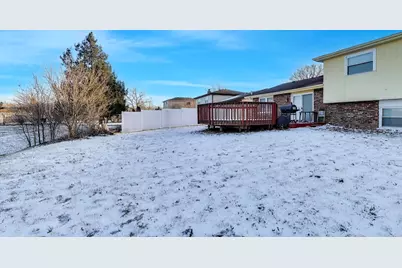 17807 Cypress Avenue, Country Club Hills, IL 60478 - Photo 32