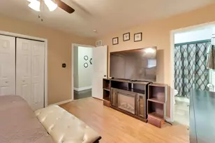 17807 Cypress Ave, Country Club Hills, IL 60478 - Photo 14