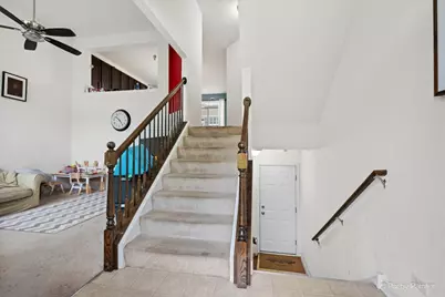 [Address not provided], Winfield, IL 60190 - Photo 4