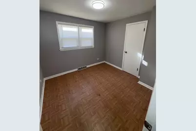 [Address not provided], Chicago, IL 60636 - Photo 4