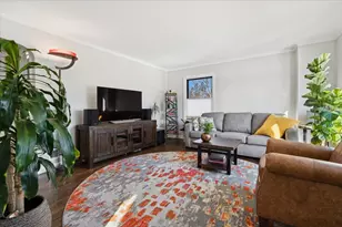 2338 Buckingham Ave, Westchester, IL 60154 - Photo 2