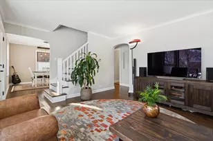 2338 Buckingham Ave, Westchester, IL 60154 - Photo 4