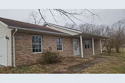 956 Auburn Lane, Orangeville, IL 62939 - Photo 2