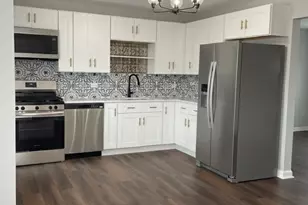 2159 171st St, Hazel Crest, IL 60429 - Photo 6