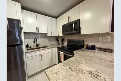 21 W Goethe Street #2A, Chicago, IL 60610 - Photo 10