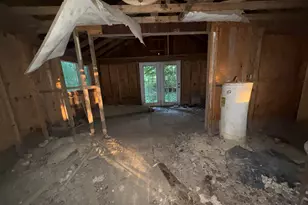 9 Maple Island St, Momence, IL 60954 - Photo 6