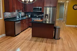 435 E 42nd St, Chicago, IL 60653 - Photo 4