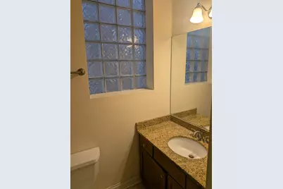 435 E 42nd Street #1, Chicago, IL 60653 - Photo 22