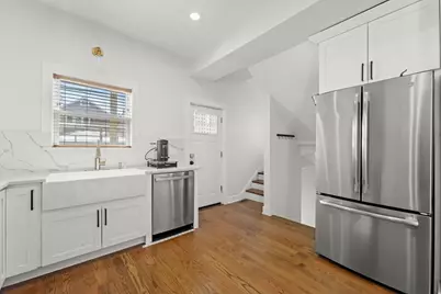 [Address not provided], Chicago, IL 60608 - Photo 10