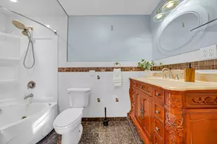 2226 Shannondale Rd, Green Oaks, IL 60048 - Photo 12