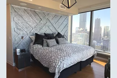 60 E Monroe Street #4906, Chicago, IL 60603 - Photo 16