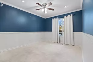 [Address not provided], Northbrook, IL 60062 - Photo 12