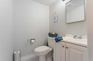 56 Salt Creek Rd, Roselle, IL 60172 - Photo 12