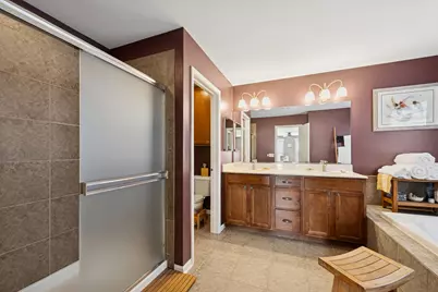 3 Birchwood Court, Lake in the Hills, IL 60156 - Photo 14