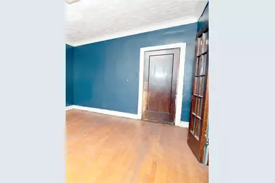 7712 S Ridgeland Avenue, Chicago, IL 60649 - Photo 14