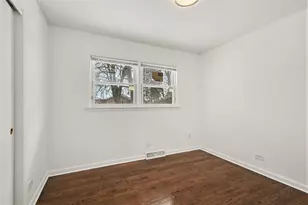 16728 School St, South Holland, IL 60473 - Photo 6