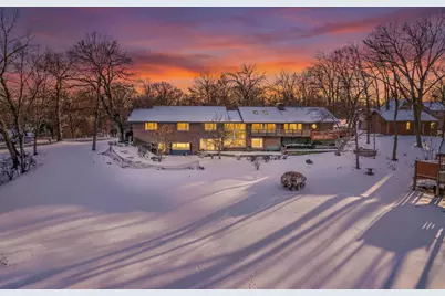 86 Brookdale Lane, Palatine, IL 60067 - Photo 2