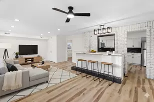 409 Winnemac St, Park Forest, IL 60466 - Photo 10