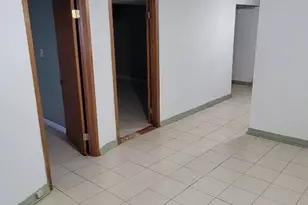 5731 S Campbell Ave, Chicago, IL 60629 - Photo 6