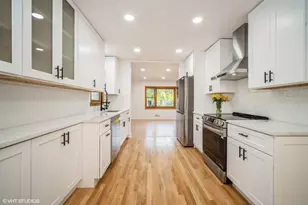 119 E Ellis Ave, Libertyville, IL 60048 - Photo 6