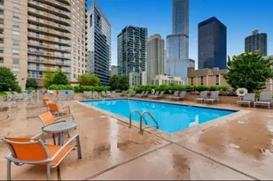 545 N Dearborn St, Chicago, IL 60654 - Photo 22