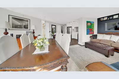 545 N Dearborn Street #2510, Chicago, IL 60654 - Photo 8