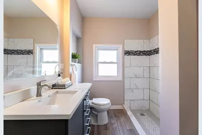 606 Bellwood Avenue, Bellwood, IL 60104 - Photo 16