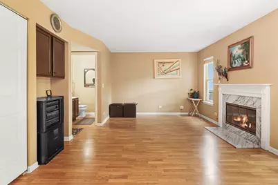 6771 E Wellsley Court, Gurnee, IL 60031 - Photo 6