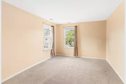 6771 E Wellsley Court, Gurnee, IL 60031 - Photo 8