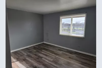 17701 Park Boulevard #304, Lansing, IL 60438 - Photo 8