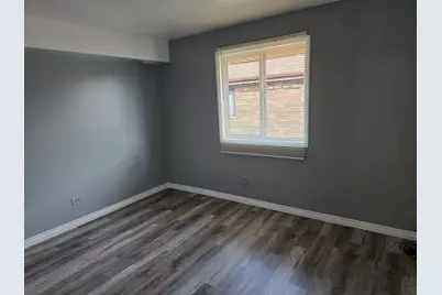 17701 Park Boulevard #304, Lansing, IL 60438 - Photo 10