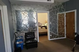 935 E 75th St, Chicago, IL 60619 - Photo 18