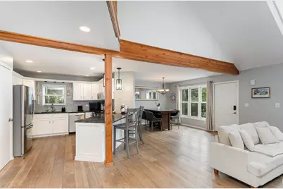 6032 S Lake Shore Drive, Cary, IL 60013 - Photo 4