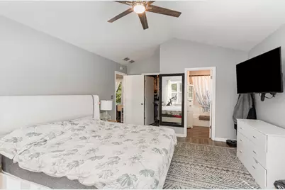 6032 S Lake Shore Drive, Cary, IL 60013 - Photo 14