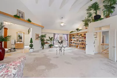 28W280 Oak Creek Court, West Chicago, IL 60185 - Photo 22