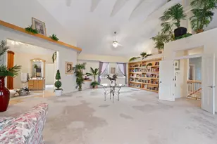 28W280 Oak Creek Ct, West Chicago, IL 60185 - Photo 22