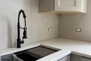 7144 S St Lawrence Ave, Chicago, IL 60619 - Photo 10