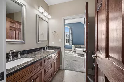 940 Freeman Road, Hoffman Estates, IL 60192 - Photo 24