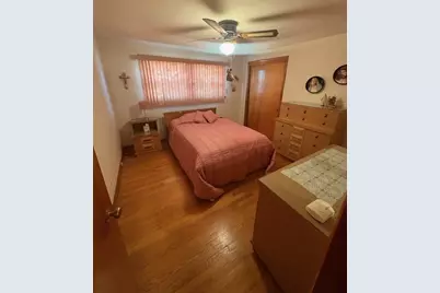 2056 Market Street, Blue Island, IL 60406 - Photo 6