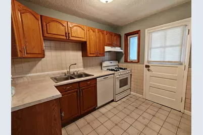 2437 W Balmoral Avenue #2, Chicago, IL 60625 - Photo 4